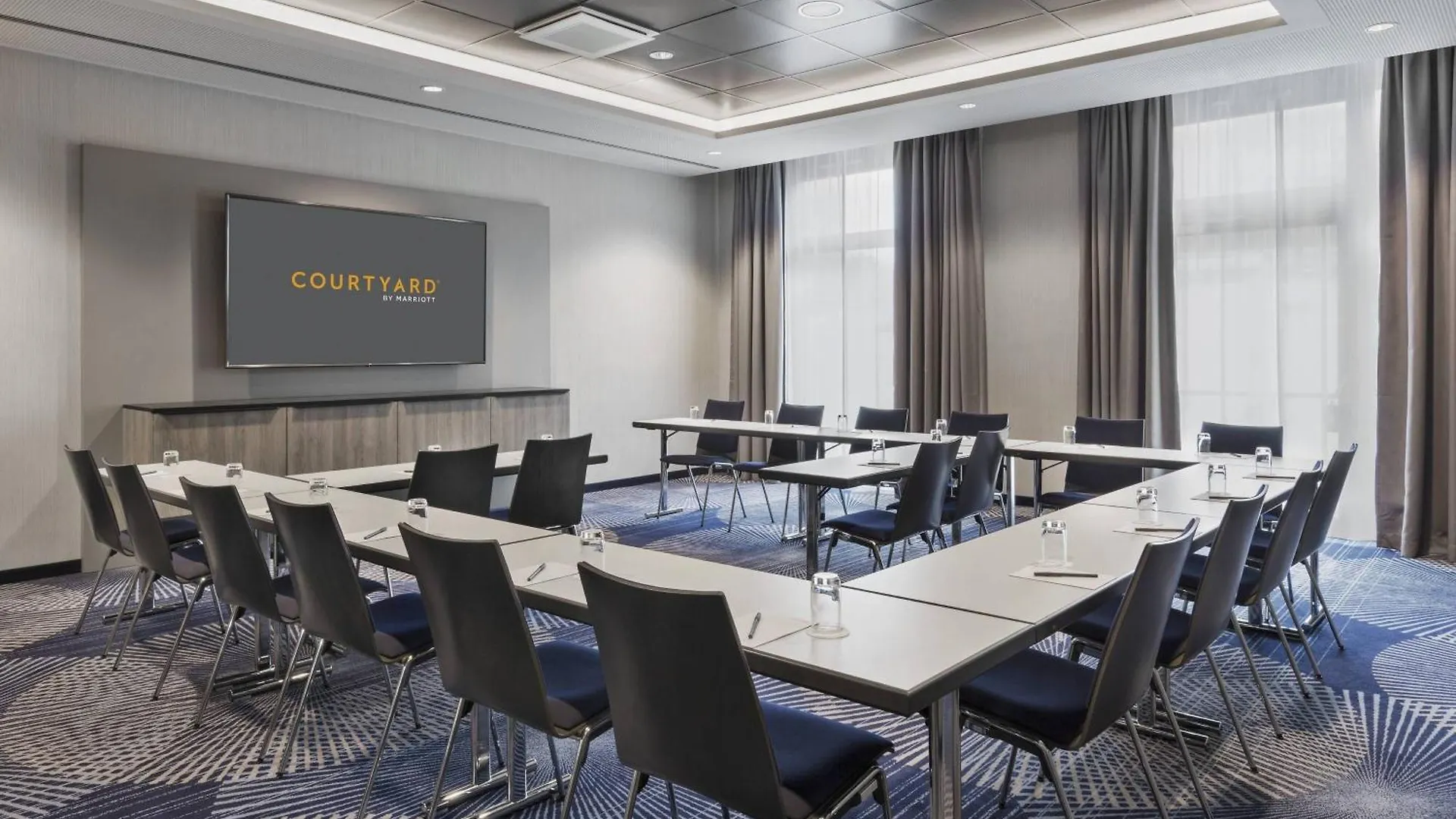 Courtyard By Marriott Hamburg City Germany
