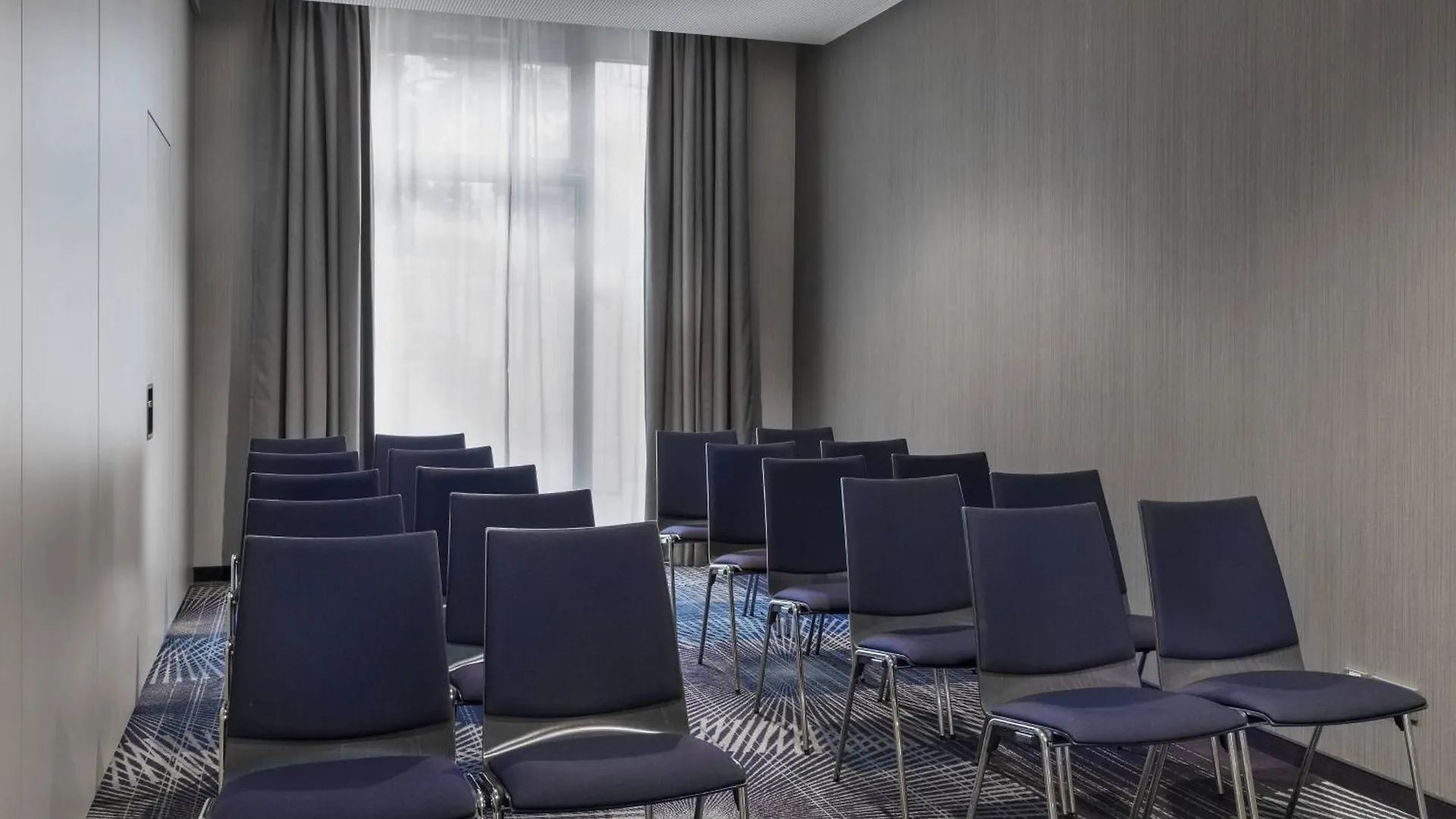 **** Hotel Courtyard By Marriott Hamburg City Germany