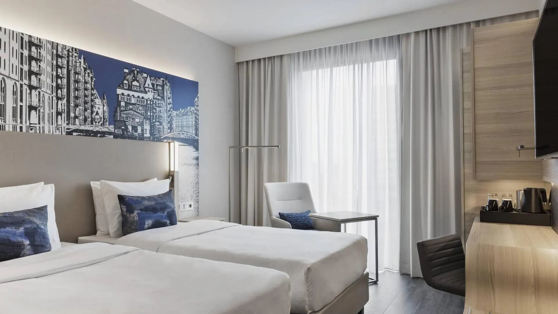 Hotel Courtyard By Marriott Hamburg City