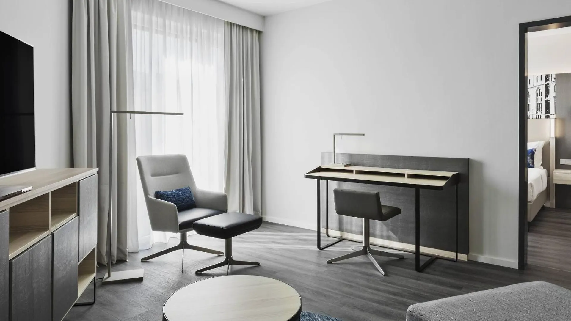 Courtyard By Marriott Hamburg City