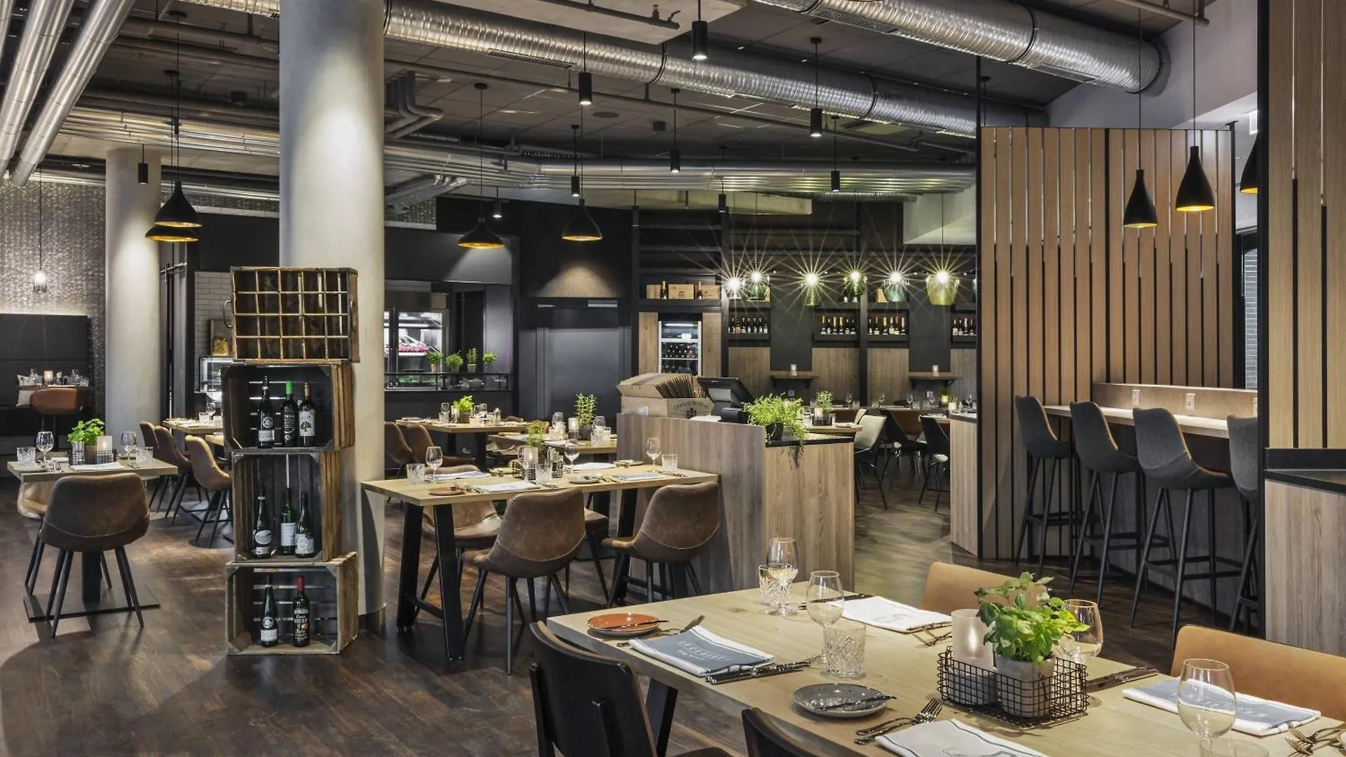 Courtyard By Marriott Hamburg City 4*,  Germany